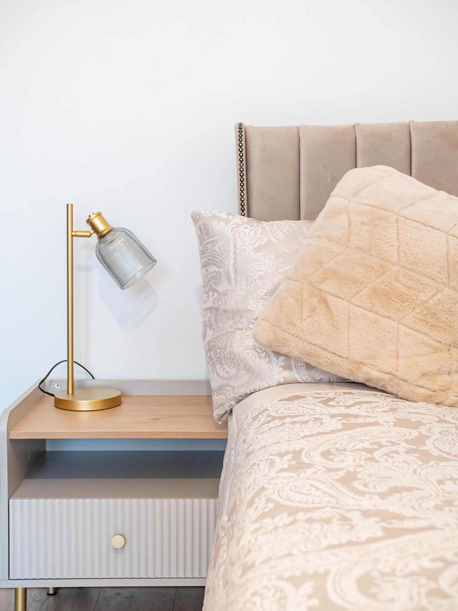 Belgian Studio Apt 2 Huddersfield Bagian luar foto