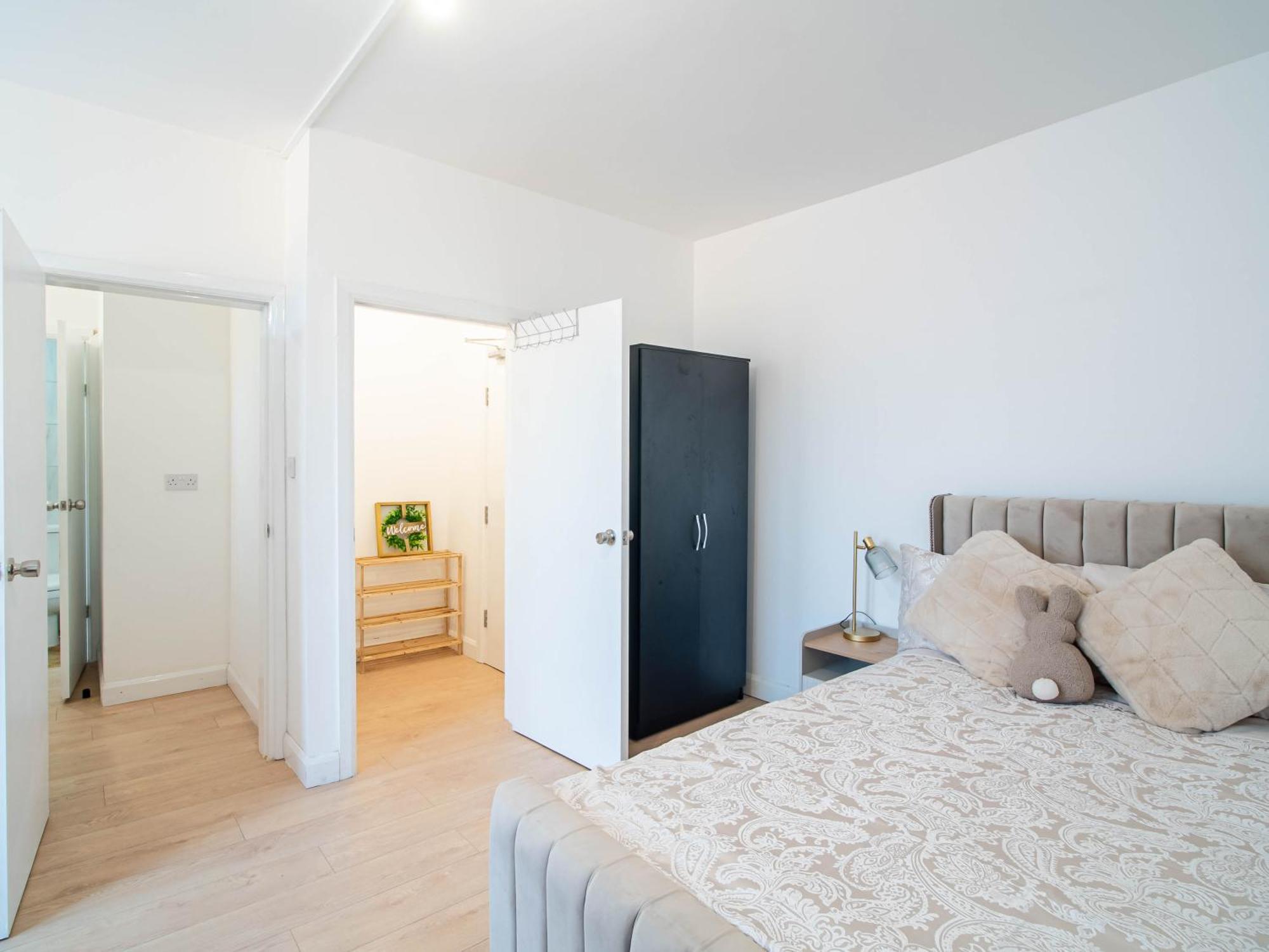 Belgian Studio Apt 2 Huddersfield Bagian luar foto